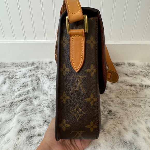 Louis Vuitton Saint Cloud GM Monogram. P0011 - Picture 10 of 17